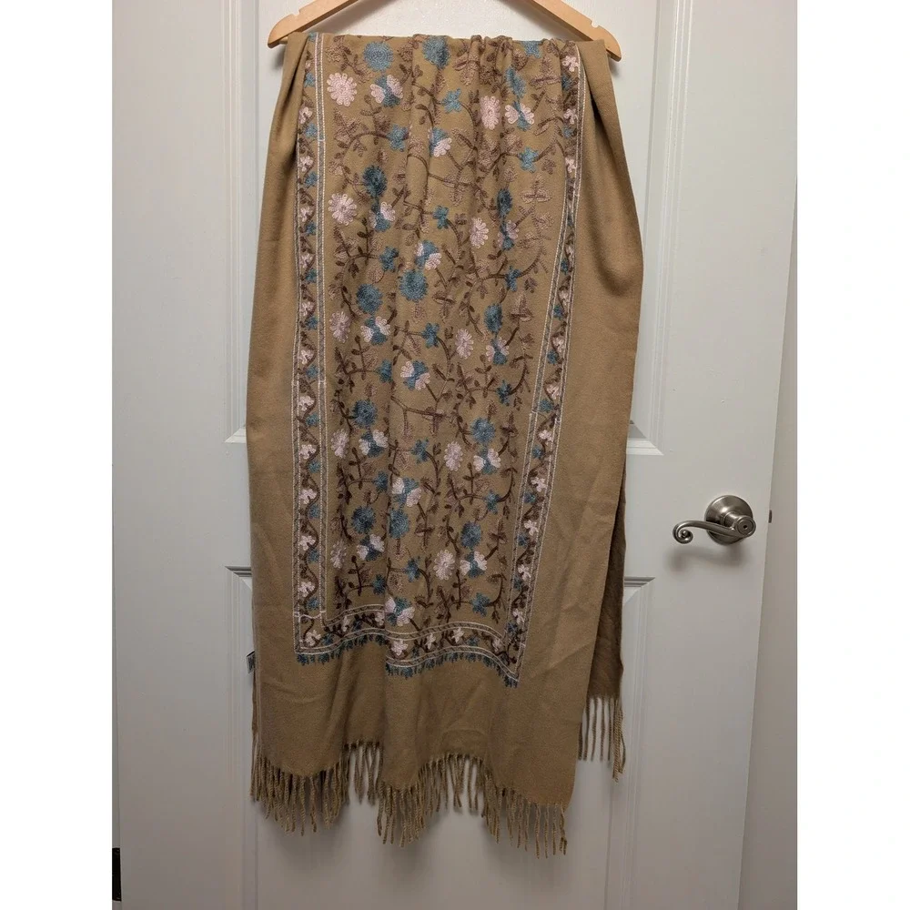 Jessica‎ McClintock Floral Embroidered Fringe Wrap Shawl Scarf Boho Cottagecore